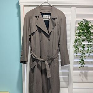 VTG London Fog Towne Military Green  Men Long Trench Coat